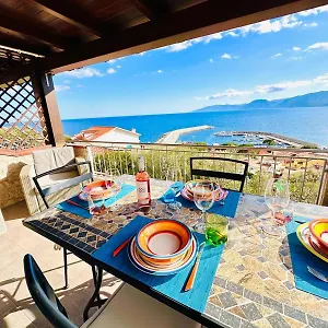 5 Vista Panoramica , Cala Gonone Italië
